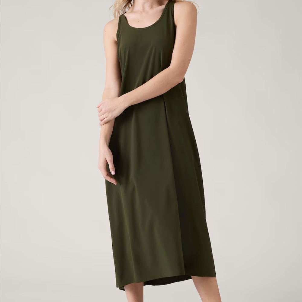 Athleta Presido Traveler Maxi Dress